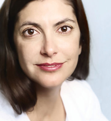 Atessa Mohseni Leroy